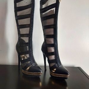 Black heeled boots size 9
